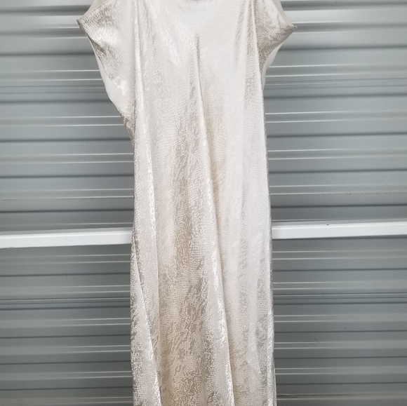 Midi Length Silky Slip Dress Cream Color size Medium - Picture 11 of 11